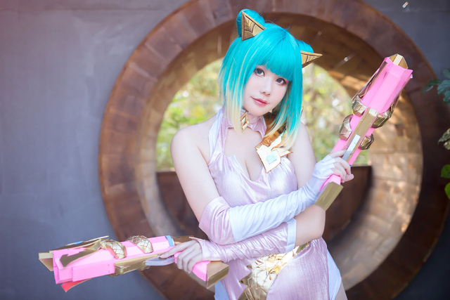 Bộ Sưu Tập Ảnh Violet Pháo Hoa Neon Nữ Xạ Thủ Tuyệt Sắc