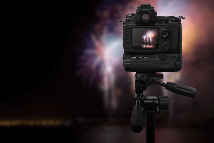 Gợi Ý Cho Bạn Mẹo Chụp Ảnh Pháo Hoa Giao Thừa Đẹp Mắt