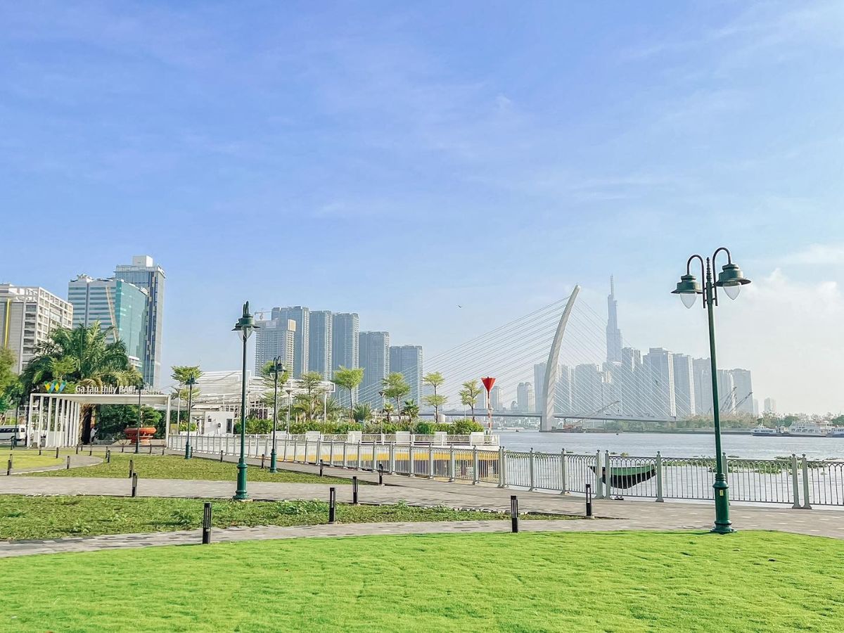 Địa Điểm Ngắm Pháo Hoa Đầm Sen Đẹp Nhất Cho Các Dịp Lễ